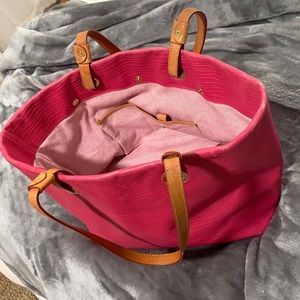 Dooney & Bourke pink tote